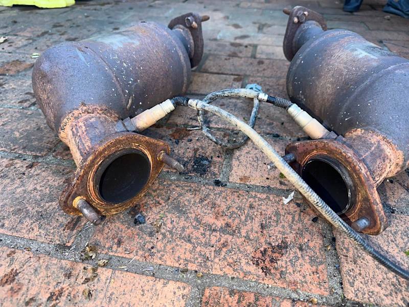 Cadillac converters 100$ each NEED GONE guildford62936655604353111