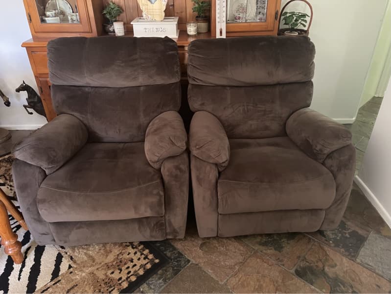 gumtree recliner lounge