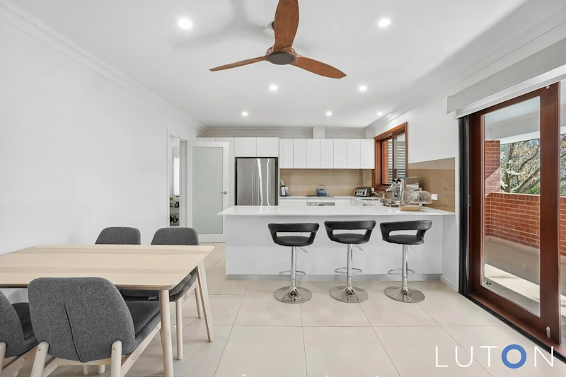 Meticulously Renovated Townhouse with the Most Impressive Catalogue of Inclusions62929677853826114
