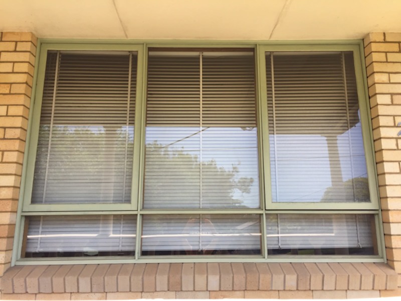 Timber windows for sale (various sizes available)63439335032707112