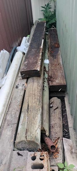Free timber planks63012443899650111