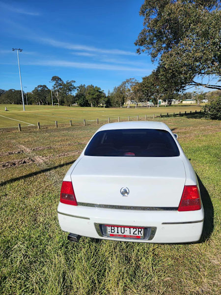 2003 HOLDEN STATESMAN V6 4 SP AUTOMATIC 4D SEDAN62935687398401114
