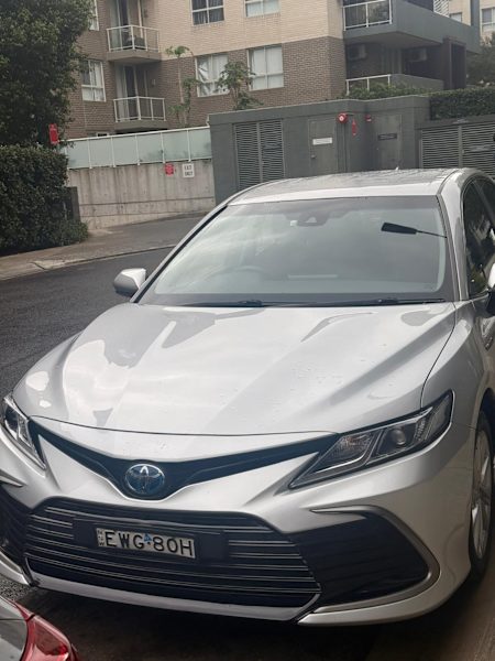 TOYOTA CAMRY HYBRID 2022 for rent62936655769346113
