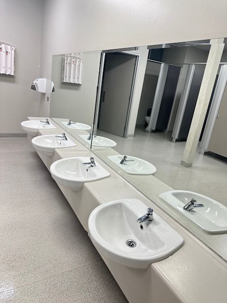 General house cleaning / End of lease cleaning 62863418078466111