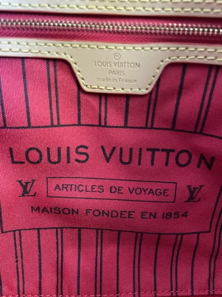 Empty Packing Box LVMH Maison Fondee En 1854 Paris, Bags, Gumtree  Australia Melbourne City - West Melbourne