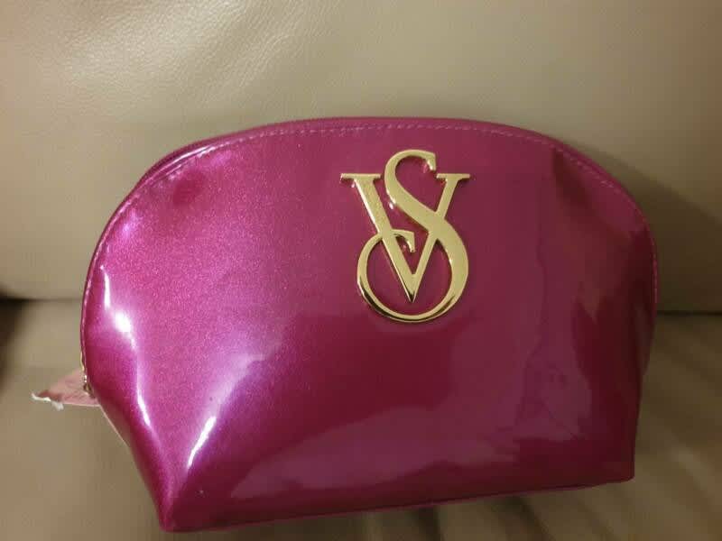 Victoria's Secret pink makeup bag cosmetic cases, new with tags