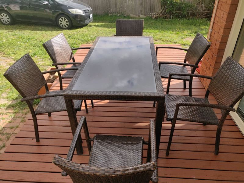 Gumtree Outdoor Dining Table