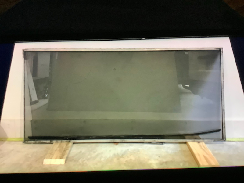 GREY TINTED TOUGHENED SAFETY GLASS -USED- FREE63006839598850116