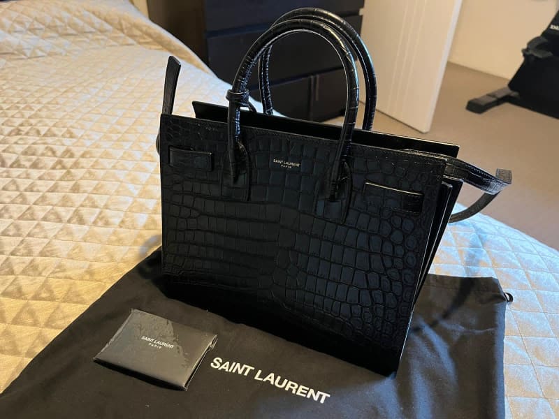 LE CARRÉ satchel in BOX SAINT LAURENT leather | Saint Laurent | YSL.com