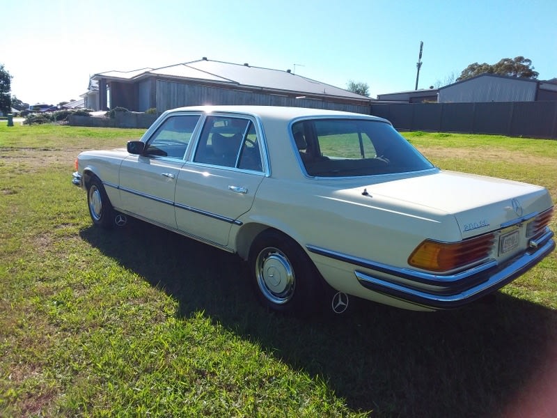 1977 Mercedes-Benz 280 SE 4 SP AUTOMATIC 4D SEDAN62882729202819111