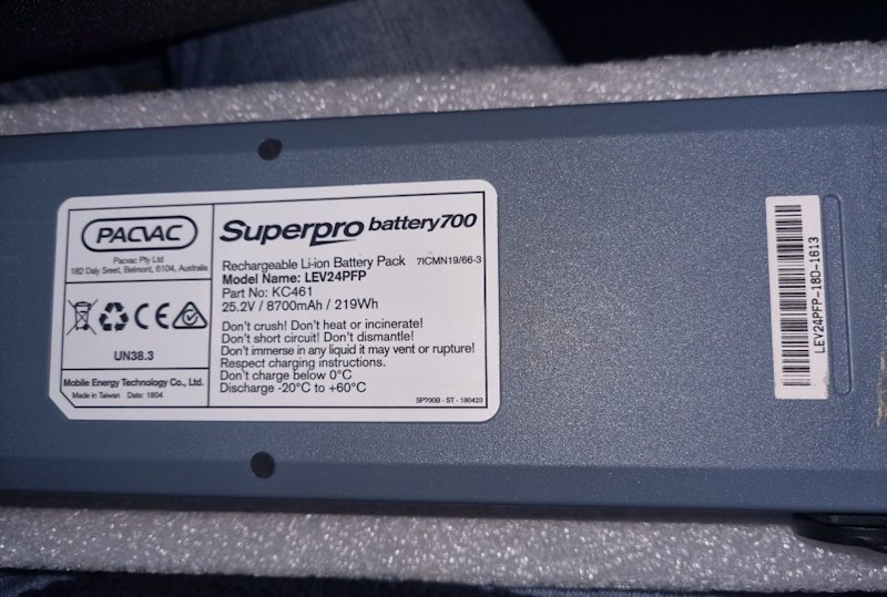 Pacvac Superpro 700 Battery Operated Backpack 63023535449217112