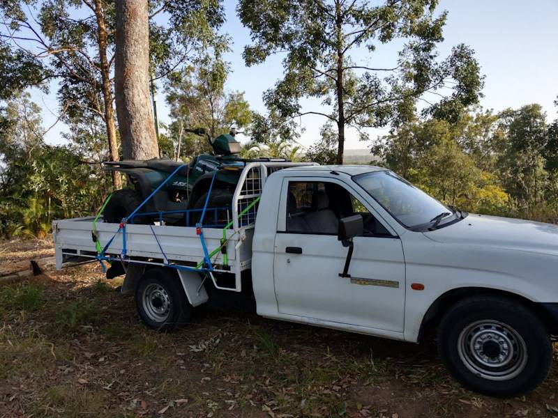 Man and Ute Gold Coast63008481425921113