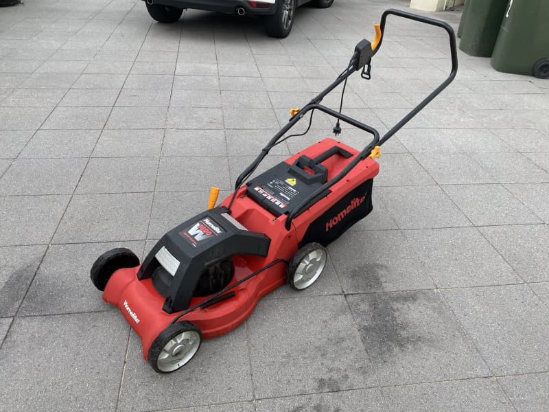 Electric lawn mower online gumtree