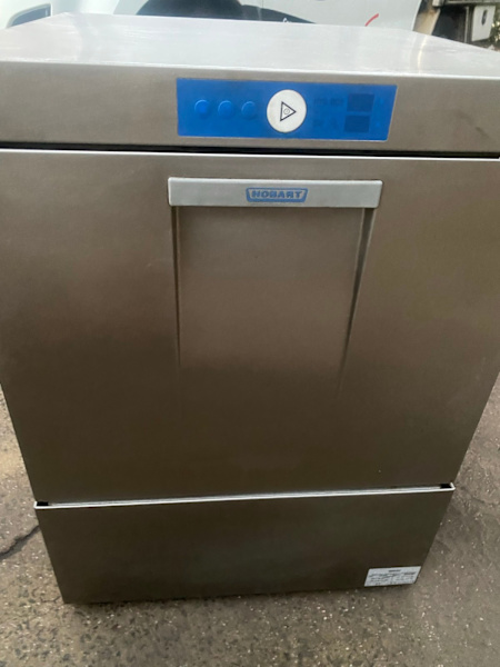 Hobart under counter dishwasher Model FX-90N63016057308803111