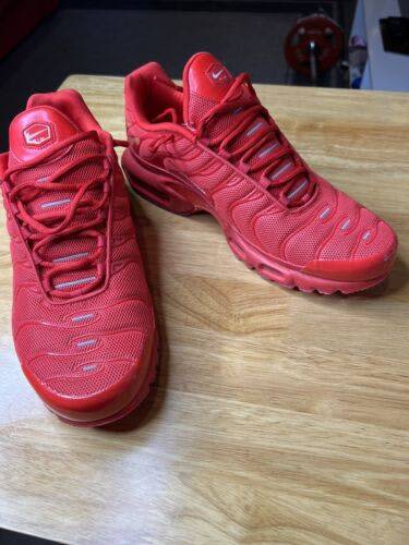 nike tns triple red