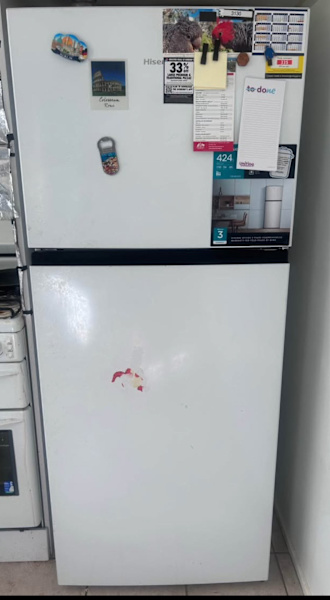 Kind Brand New Hisense Top Mount Fridge - White63022633534979113
