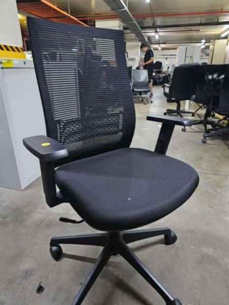 Ergonomic office chairs62863381674883113