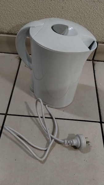 Cordless kettle white colour for sale 63612128595201110