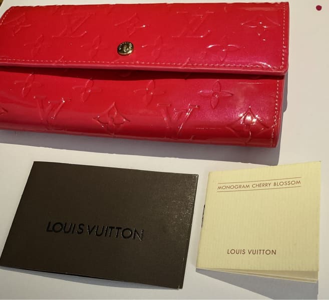 Louis Vuitton Portefeuille Sarah