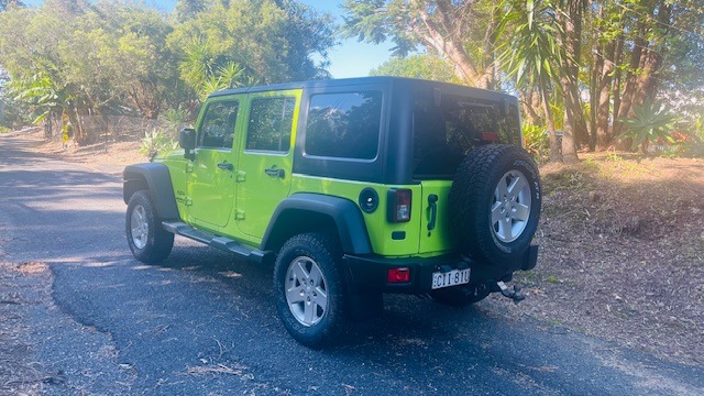 2012 JEEP WRANGLER UNLIMITED SPORT (4x4) 5 SP AUTOMATIC 4D SOFTTOP62937622778882112