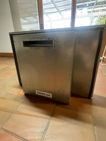 Rinnai Spectrum 28 Natural Gas Heater63016909885954114