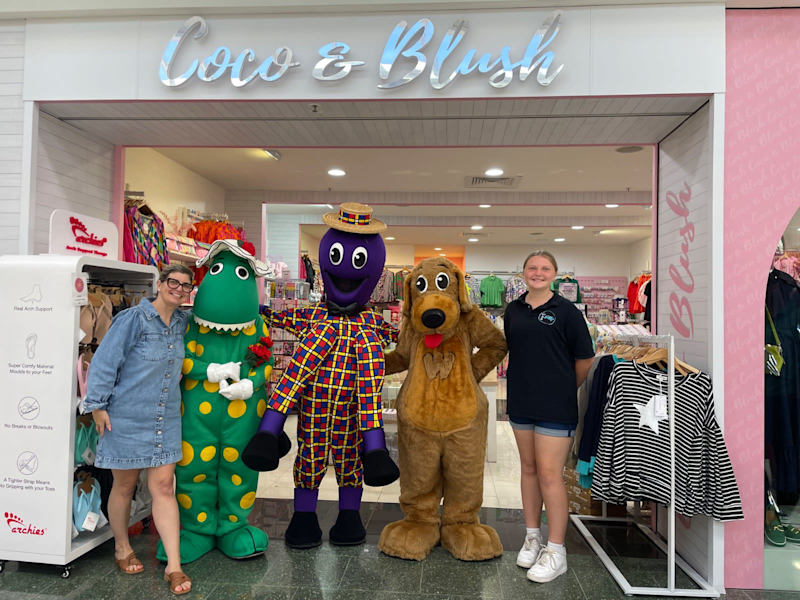 (Lotto & Gifts) Max & Betty + Coco & Blush (Gifts & Fashion Boutique)62882774154370113