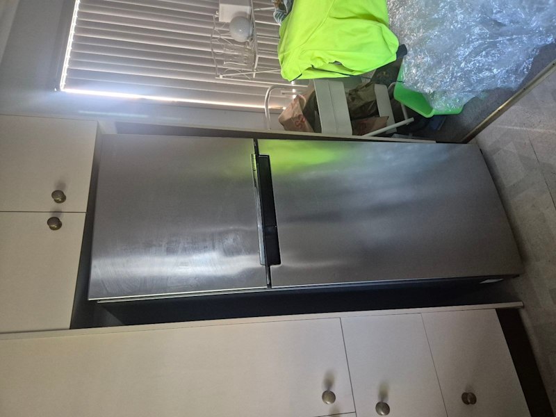 Samsung fridge freezer63470142806914110