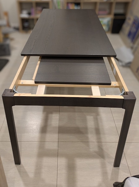 IKEA Dark Brown Extendable Dining Table 6-8 Seater62929669266563114