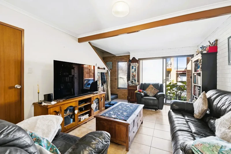 Waterfront Townhouse with Stunning Kalang River Views62931713364483113