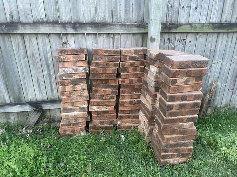 Pavers 23cm x 11cm x 5cm(depth)63012914993922111