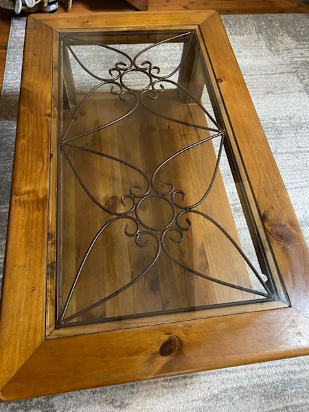 Coffee table62863839136258112
