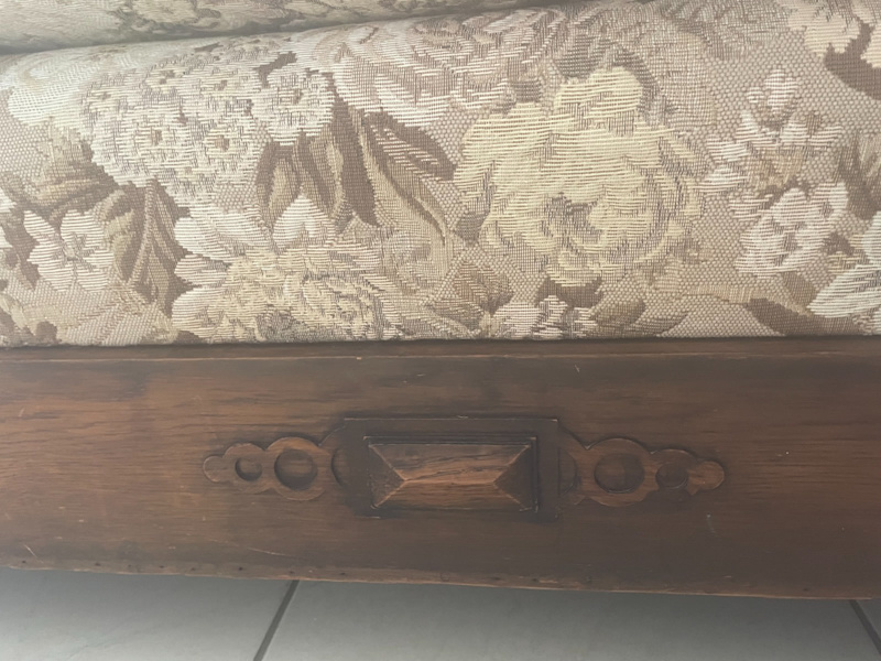 Vintage 3 seater sofa with matching armchairs62863384833666113