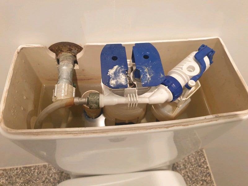 Wanted Toilet top ceramic lid,or water reservoir tank63006298698755114