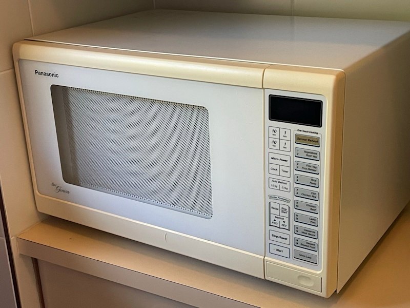 Microwave oven - large63021729212034111