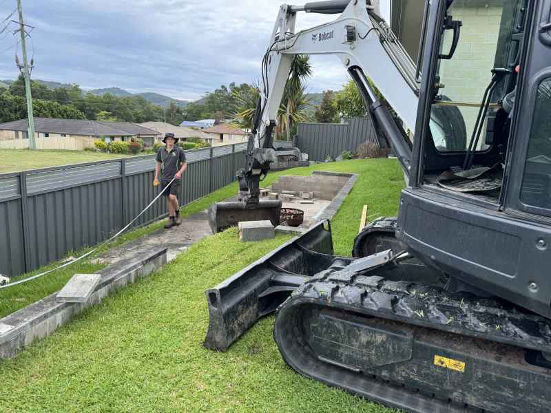 Excavations & Retaining Walls62863392084610110