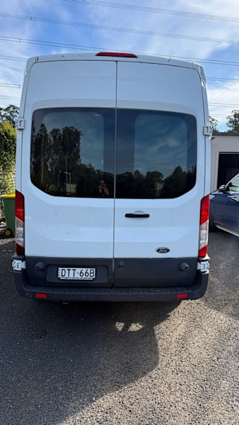 Ford transit van62932712904707111
