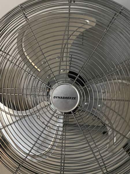 DYNABREEZE INDUSTRIAL 450MM FLOOR FAN - AS NEW63470142044033114