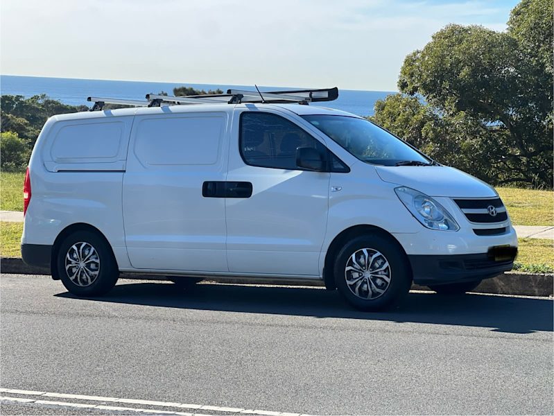 2009 HYUNDAI iLOAD 5 SP MANUAL 4D VAN62935690669185112