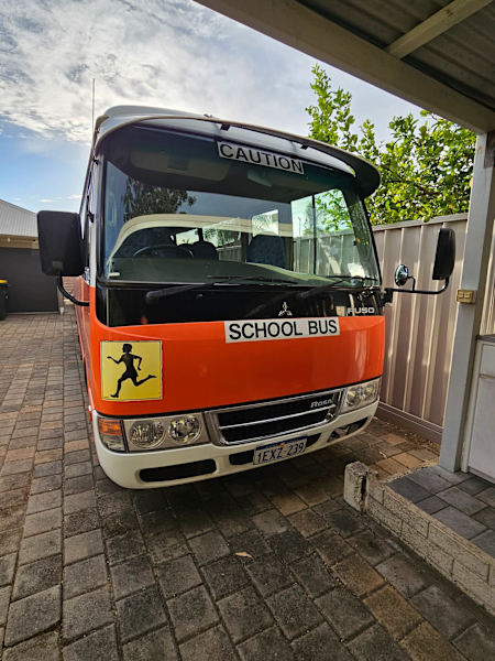 School Bus Service - Business 63007320533889111