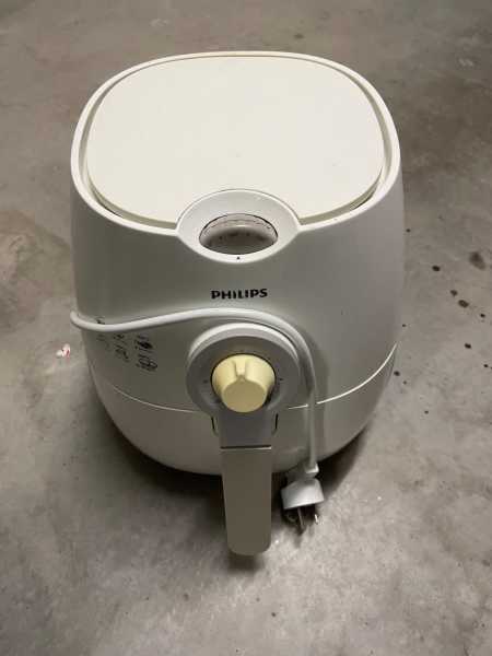 Compact White Air Fryer - Your Ticket to Healthier Cooking!63014237284354111