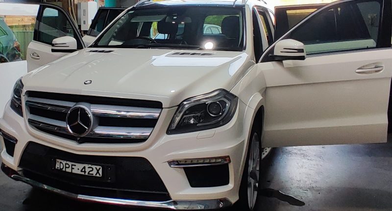 Mercedes Benz GL50062936663071490112