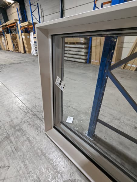 Aluminium Sliding Window w/screen - Multiple Sizes - Black, White 63007781979266114