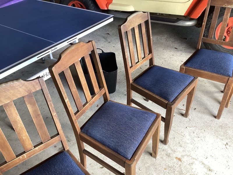 free dining chairs gumtree