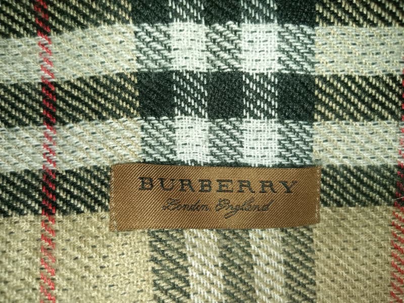 Burberry Scarf (Authentic) | Accessories | Gumtree Australia Rockdale Area  - Brighton-le-sands | 1309318145