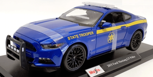 Voiture miniature Ford Mustang GT 2015 Design Maisto 1/18 – Motors