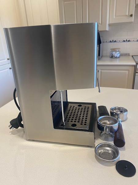 Gaggia Classic espresso machine.63023535860353114