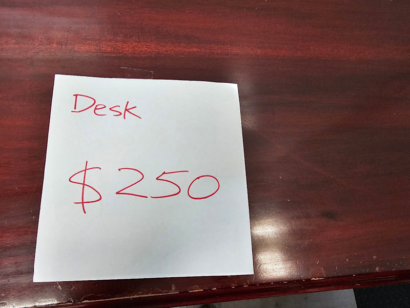 Antique mahogany desk $25062863384516993111