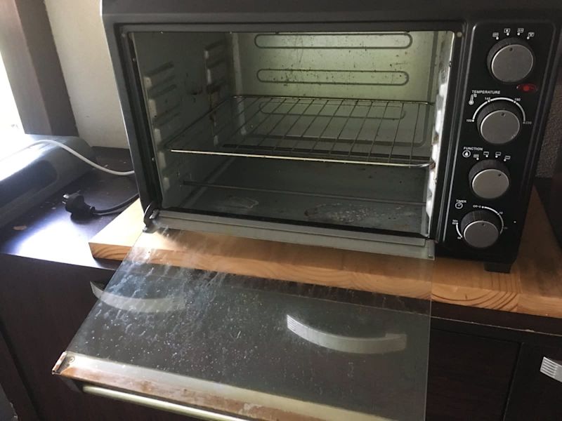 mountable toaster oven