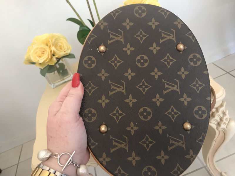 Genuine empty Louis Vuitton box and paper bag, Miscellaneous Goods, Gumtree Australia Campbelltown Area - Athelstone