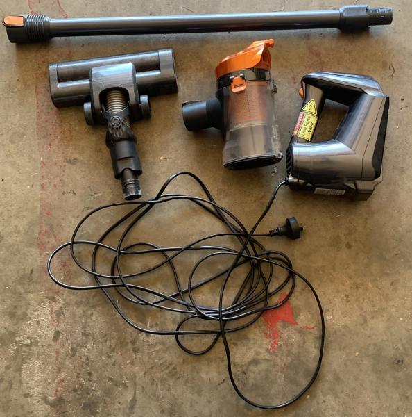 Kogan T6 Corded 500W Stick Vacuum Cleaner KAVACSTT6MA63017323651201112